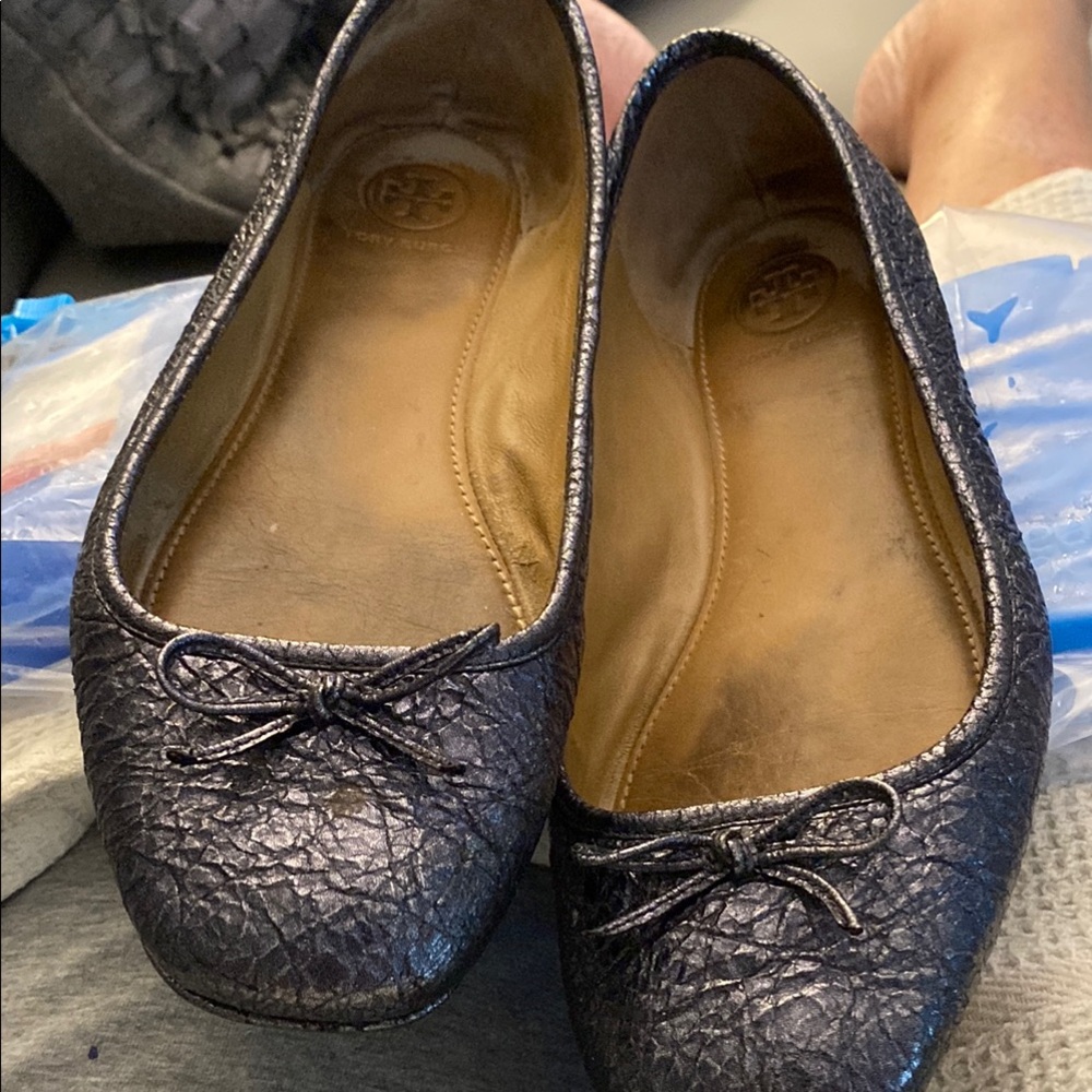 Tory Burch Black Flats with Rounded Toe